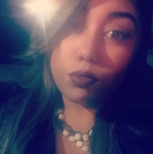 Meet your Posher, Gaby